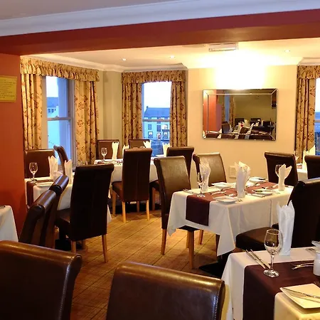 Frühstückspension The Golden Lion 3*