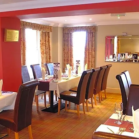 The Golden Lion Oda ve Kahvaltı 3*