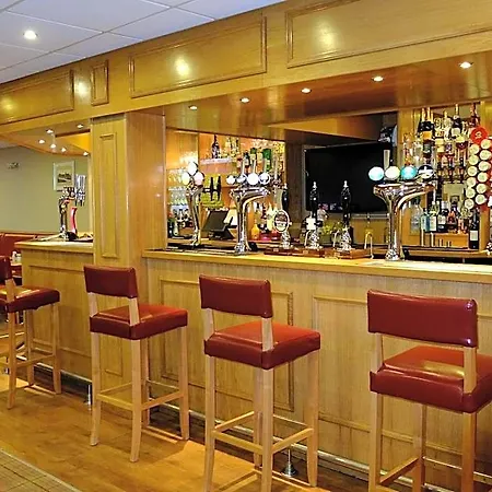 The Golden Lion 3* Maryport