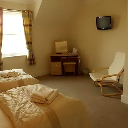 The Golden Lion 3*