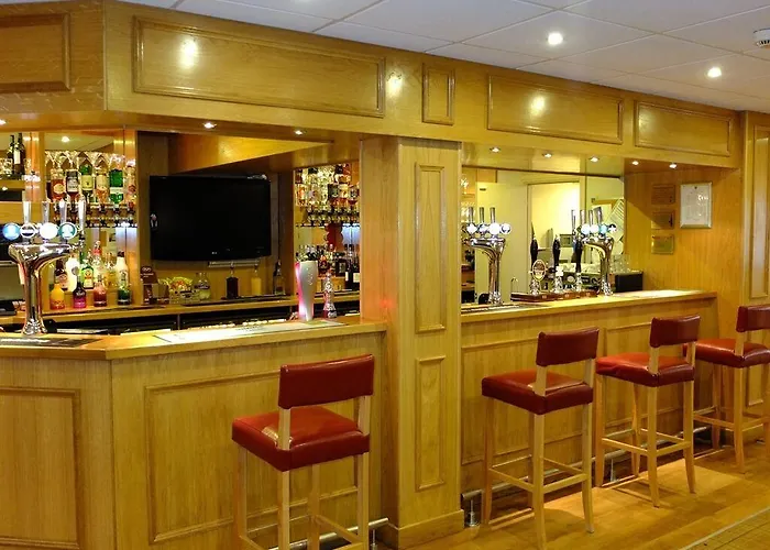 The Golden Lion 3* Maryport